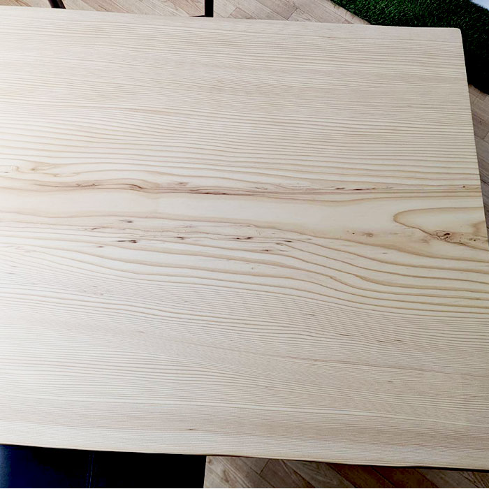 NENRINENRINの一枚板テーブルもみ1