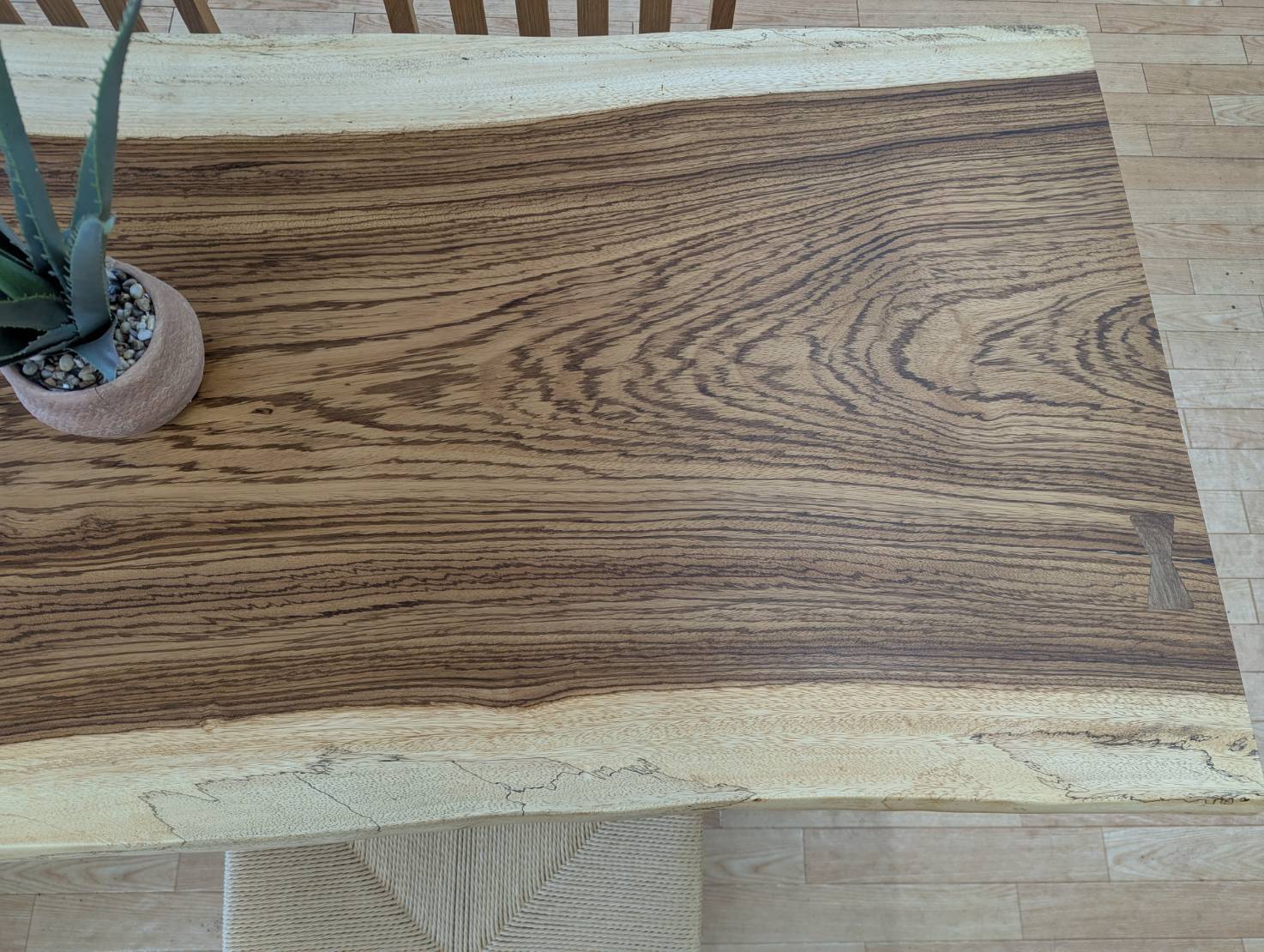 NENRINENRINの一枚板テーブルゼブラウッド4