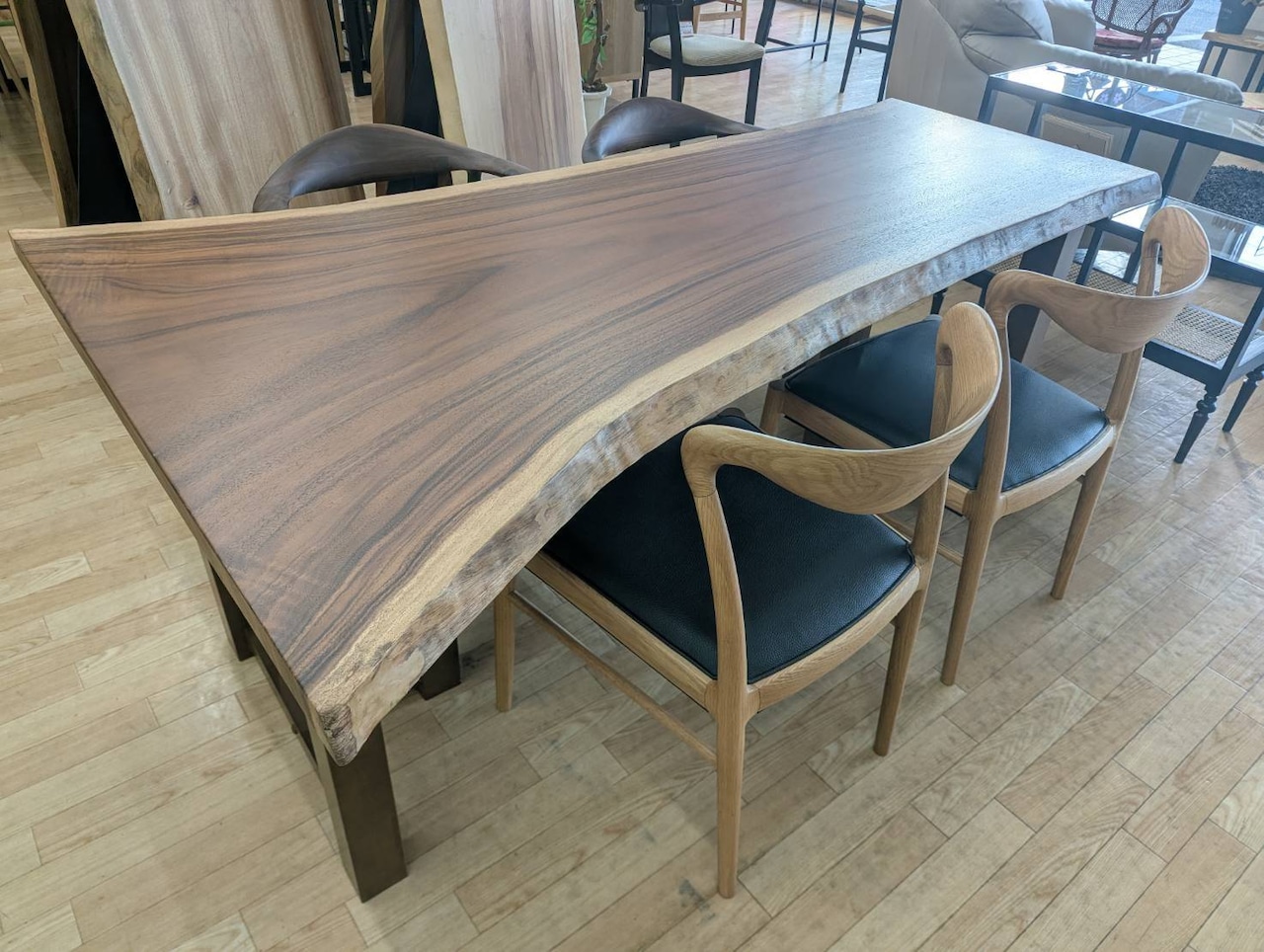 NENRIN埼玉一枚板